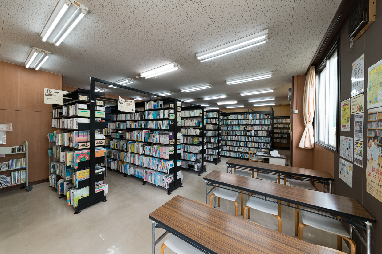 市 図書館 三郷