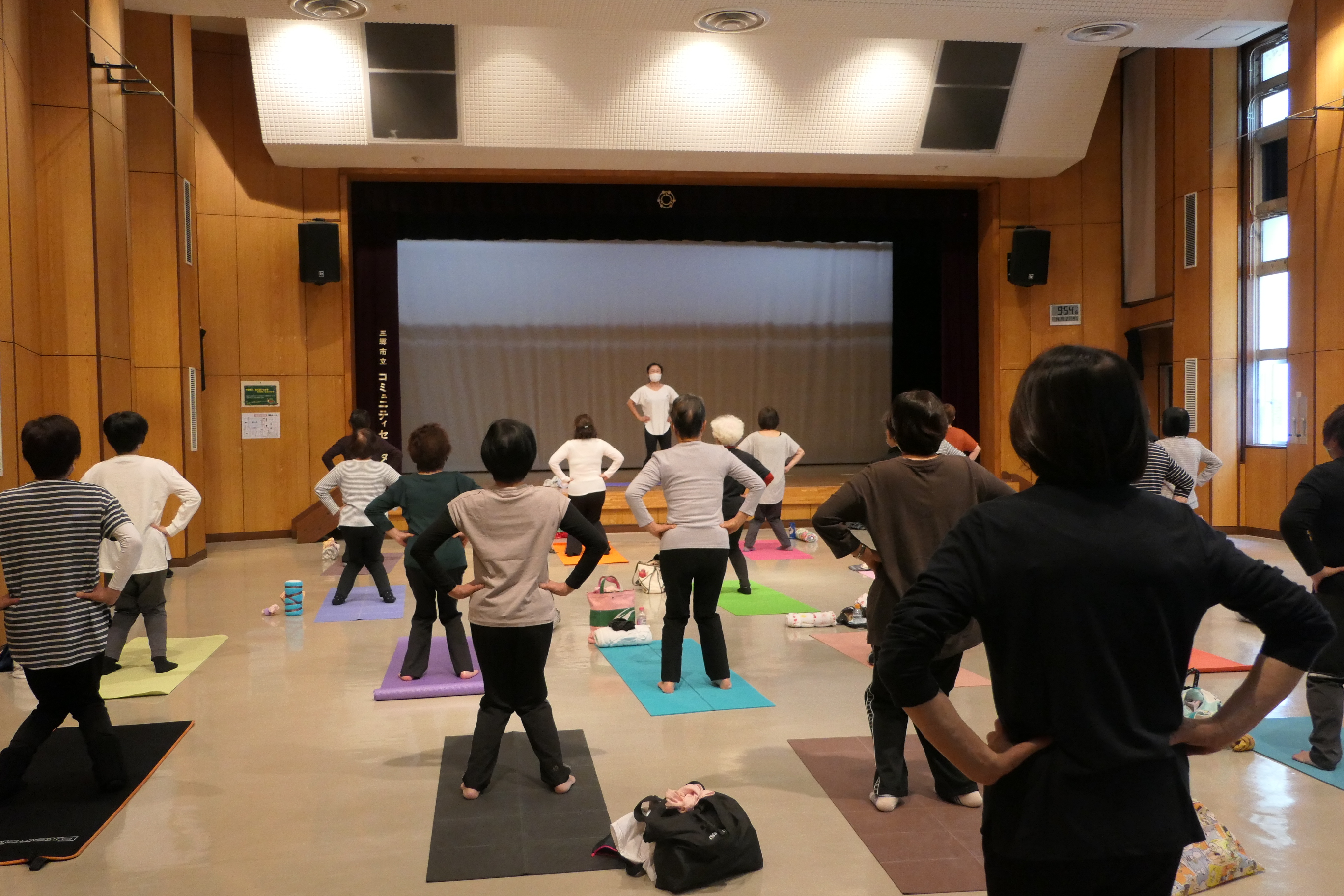 骨盤調整エクササイズ